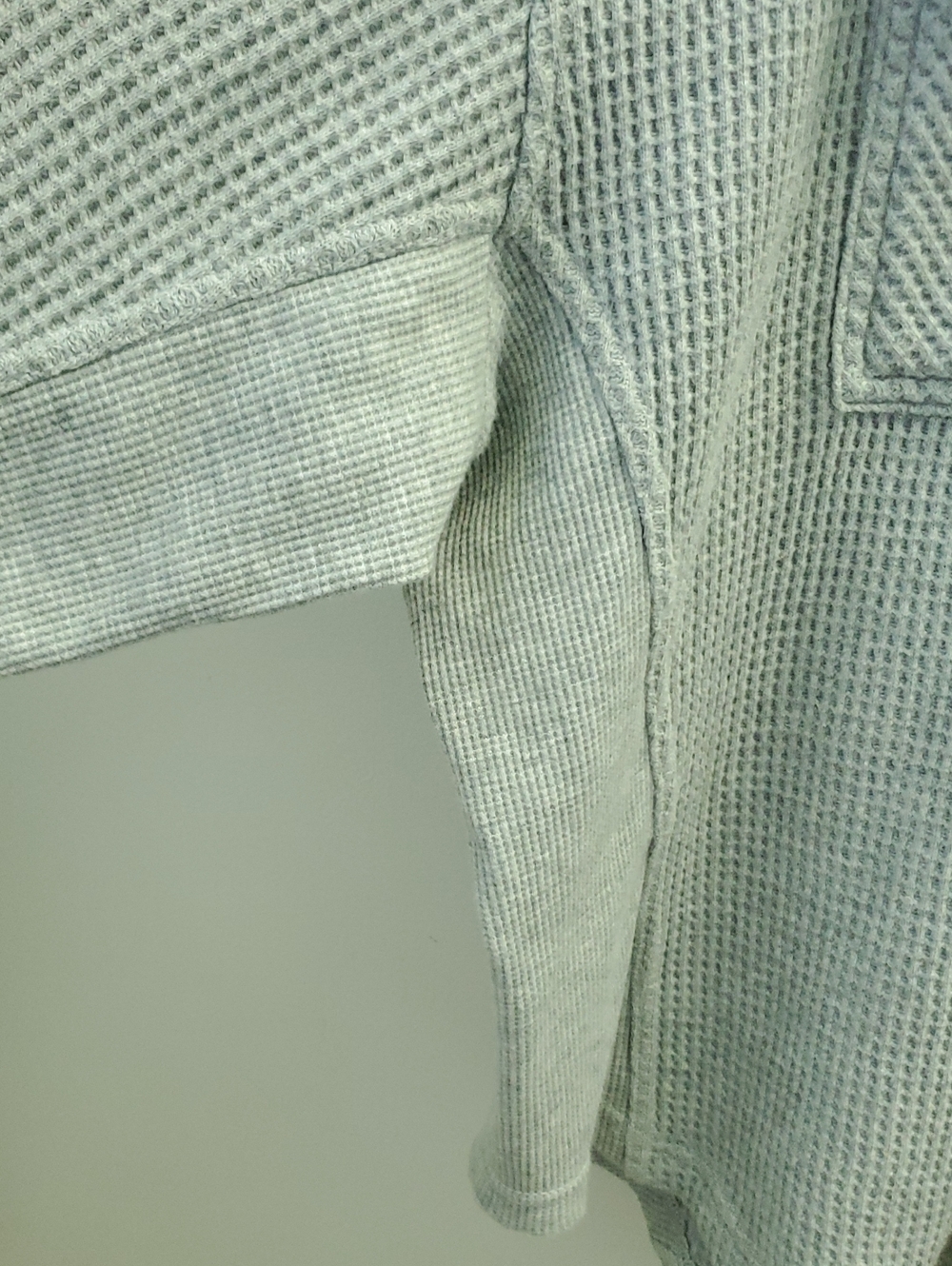 Aerie Lumberjane Waffle Knit Button Up Shirt / Shacket Size Medium Gray & White - Picture 7 of 9